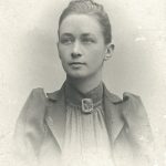 1280px-Hilma_af_Klint,_portrait_photograph_published_in_1901